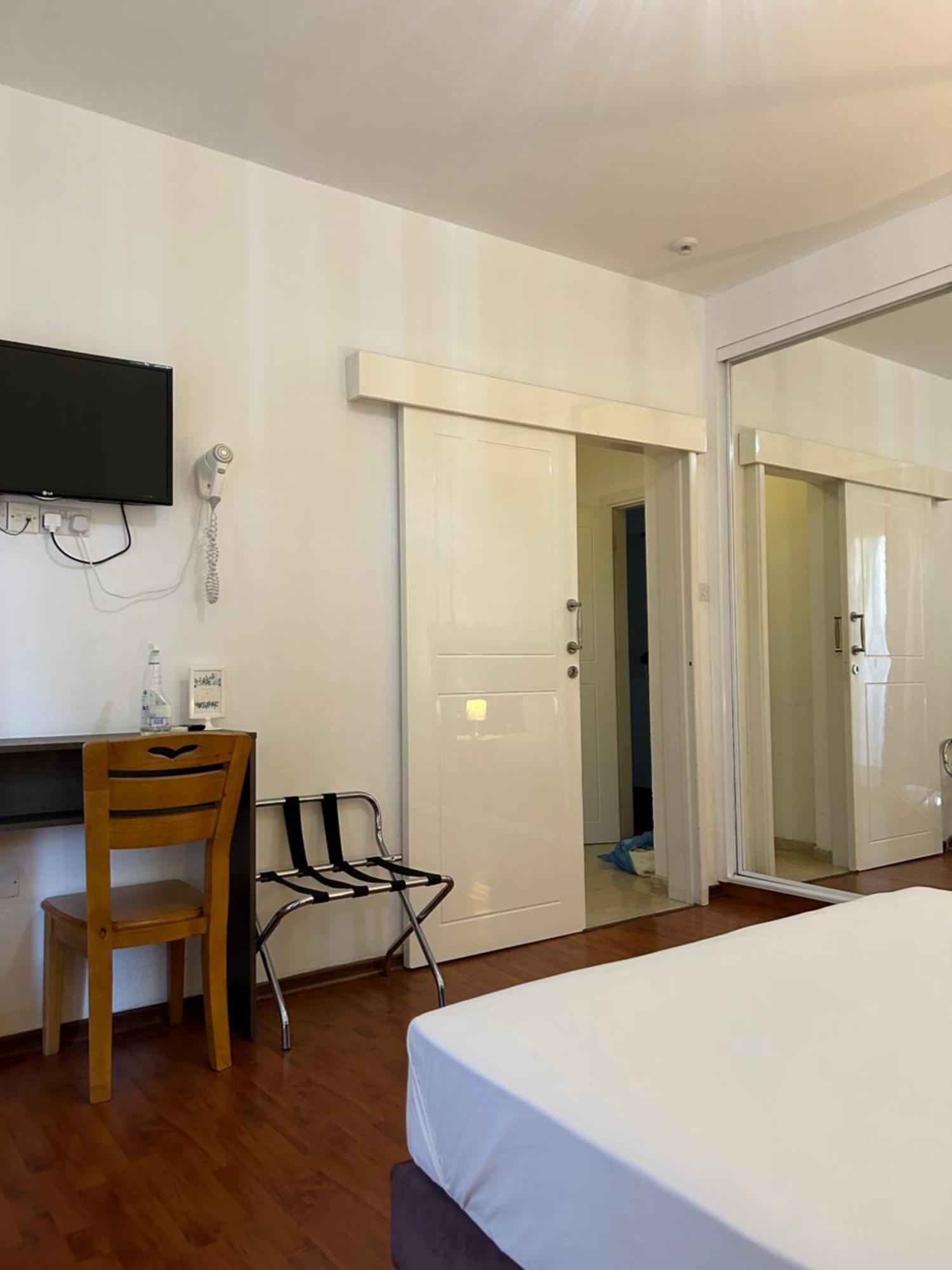 St Elena Boutique Residence Larnaca Exteriér fotografie